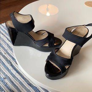 Adrienne vittadini patent leather wedge heels
